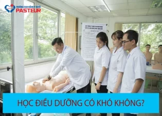 Học Điều dưỡng có khó không? Nghề này có thực sự phù hợp với bạn?