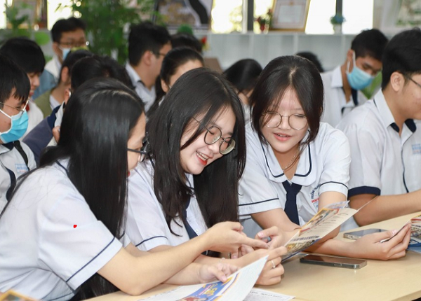 Điều Kiện để 133 Học Sinh được Tuyển Thẳng Vào Đại Học Là Gì