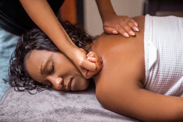 Massage Mô Sâu (Deep Tissue Massage)