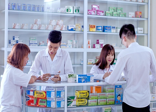 Cơ hội việc làm sau khi học Dược sĩ bán thuốc