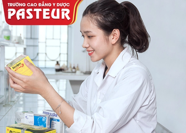 Ngành Dược nên học trường nào?