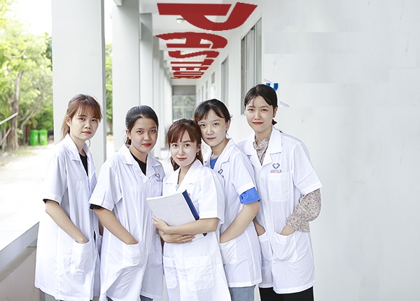 Trường Cao đẳng Y Dược nào tốt? Tiêu chí chọn trường phù hợp cho bạn