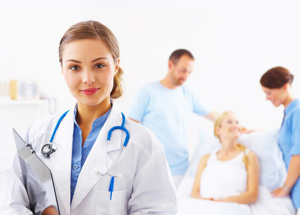 ngành Y tá – Điều dưỡng đang nằm trong nhóm ngành có nhu cầu nhân lực cao