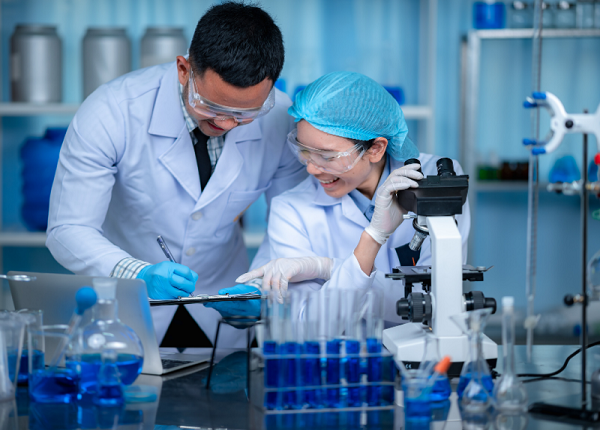 Cơ hội việc làm sau khi tốt nghiệp ngành Kỹ thuật Xét Nghiệm Y học