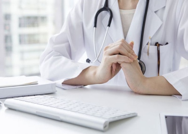 Học phí Y sĩ đa khoa năm 2026 có tăng không?