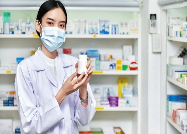 Ngành Dược khối D học được không?