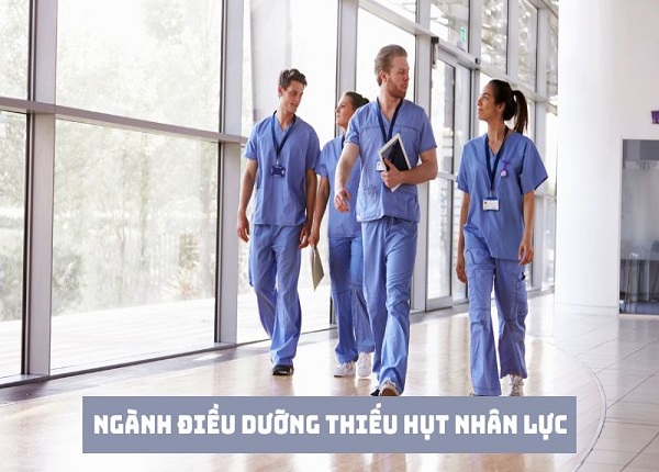 Thực trạng ngành điều dưỡng hiện nay là thiếu hụt nhân lực