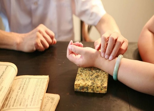 Chương trình đào tạo Y sĩ Y học cổ truyền là gì? Nội dung và mục tiêu học tập