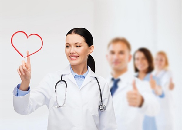Người Điều dưỡng viên không chỉ cần giỏi chuyên môn mà còn phải giàu y đức