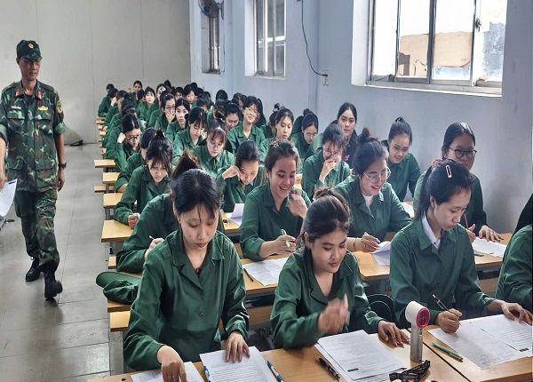 Chương trình học kết hợp giữa lý thuyết và thực hành