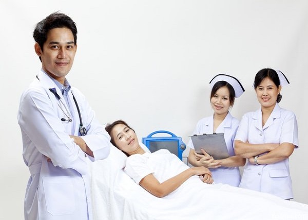 Cao đẳng Y sĩ đa khoa là ngành học được nhiều thí sinh quan tâm